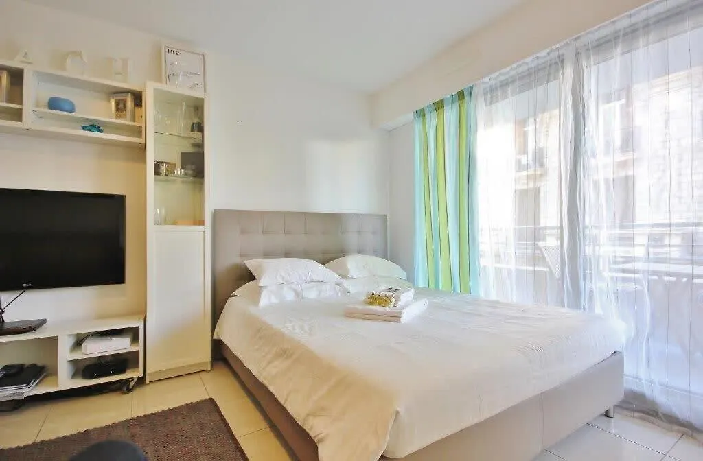 Le Palais De Med Studio Promenade Des Anglais Nice Apartment